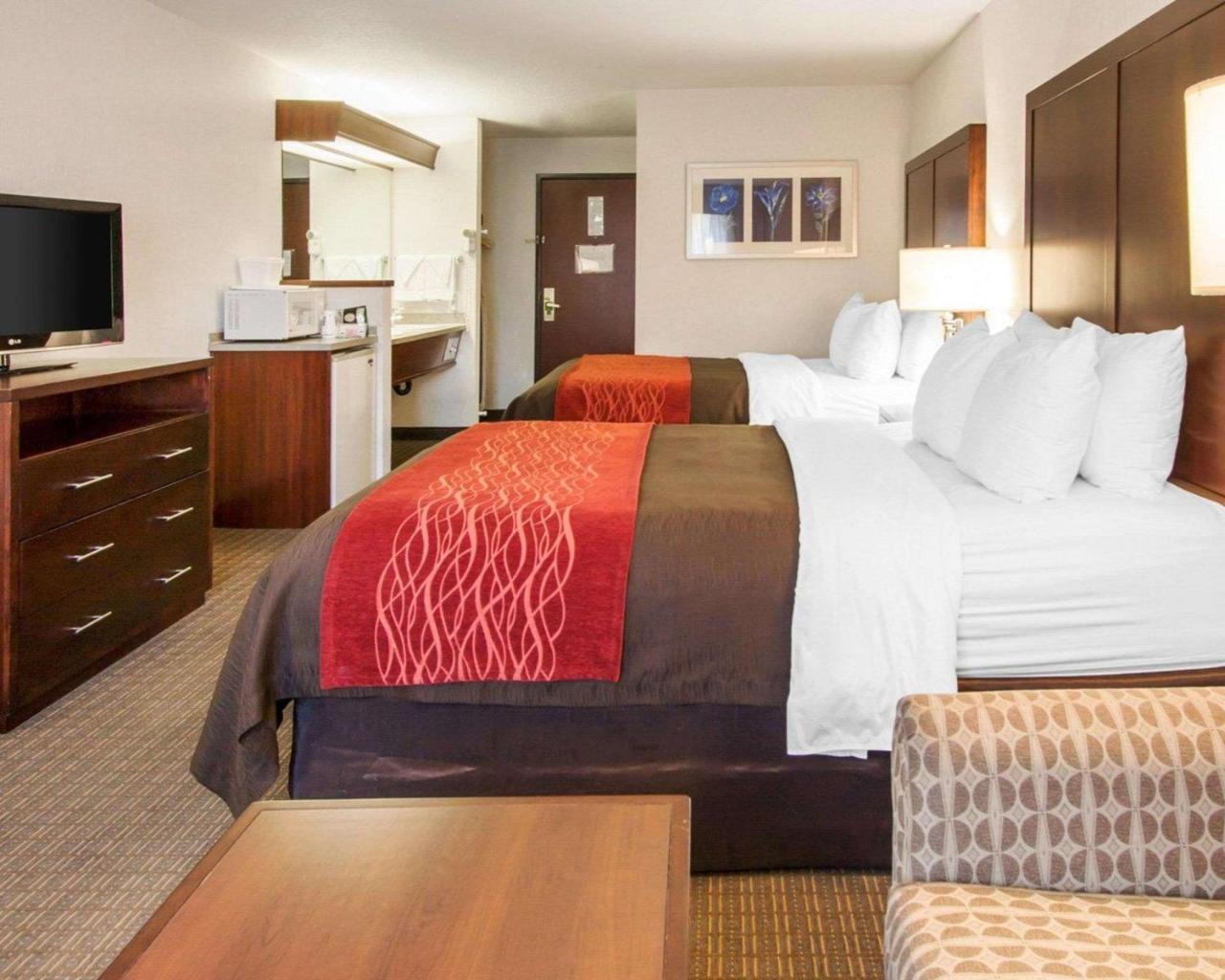 Comfort Inn & Suites-Portland Airport Exterior foto
